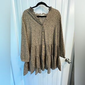 Cheetah, tiered, button up blouse